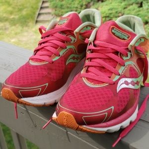 saucony pro lock